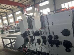 Tấ<span class=keywords><strong>m</strong></span> sóng hộp carton là<span class=keywords><strong>m</strong></span> bán tự động chuỗi trung chuyển in carton flexo in khí<span class=keywords><strong>a</strong></span> <span class=keywords><strong>M</strong></span>áy cắt chết - Product Image 4