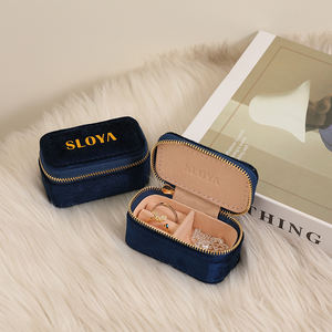 Boîte à bijoux de luxe en velours et carton avec fermeture éclair, personnalisable avec logo, rose, mini, pour voyage, rangement de bagues, colliers et bracelets - Product Image 4