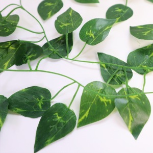 Guirlande de feuilles vertes artificielles en lierre pour la décoration de la maison et du jardin, lot de 3 pièces - Product Image 3