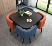 Ensemble de table à manger carrée moderne de luxe table basse en verre quatre chaises pour la maison cuisine utilisation loisirs économie lieu meubles