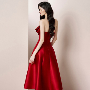 ZYHT 70116 Elegante Abito da <span class=keywords><strong>Sera</strong></span> Senza Spalline a Linea A, Produttore <span class=keywords><strong>di</strong></span> <span class=keywords><strong>Abbigliamento</strong></span>, Vestito Midi con Fiori 3D in Raso <span class=keywords><strong>Rosso</strong></span> per Feste da Donna - Product Image 3