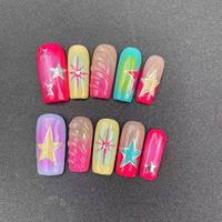 Ongles longs en forme de cercueil faits à la main de haute qualité, peints à la main avec une étoile à cinq branches colorée, réutilisables, vente en gros d'usine