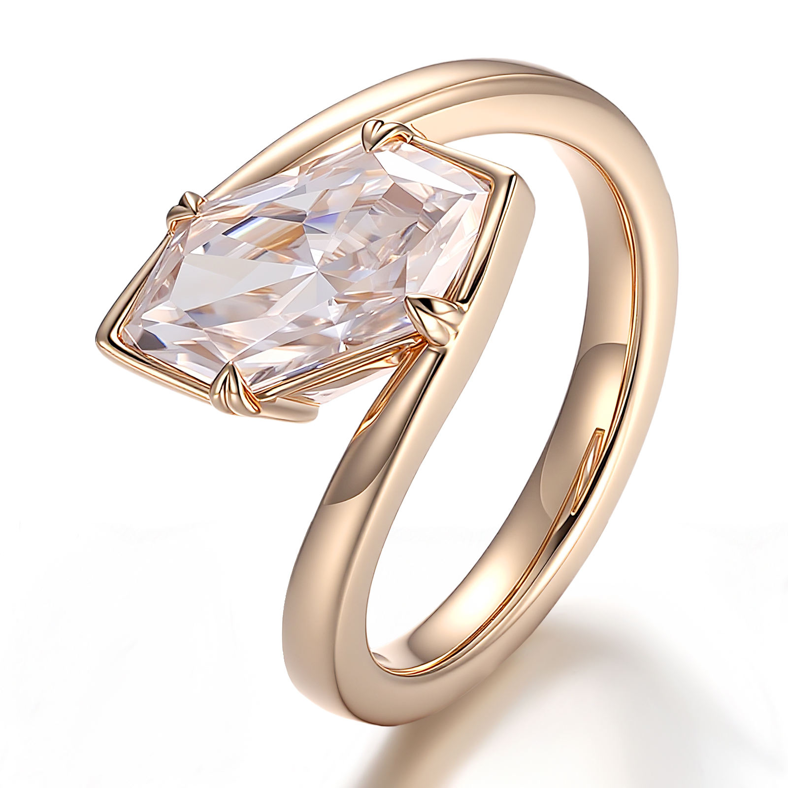 Anillo de moissanita de oro macizo de 14 quilates.