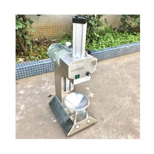 Moins cher prix bonne qualité automatique frais noix de coco outils de coupe éplucheur noix de coco - Product Image 1