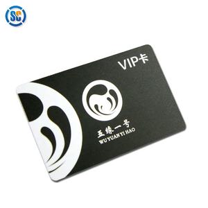 Logo de luxe imprimé brillant Code QR carte <span class=keywords><strong>postale</strong></span> cartes de remerciement de voeux de mariage carte VIP de crédit cartes de visite en plastique PVC personnalisées - Product Image 3