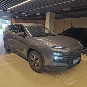 2024 2025 Jetour Dashing Б/У внедорожник, автомат, турбо, кожаный салон, диски R18 из алюминиевого сплава - Product Image 2