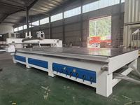 Machine de gravure et de découpe CNC STM2140 pour le travail du bois, la fabrication de meubles et d'armoires