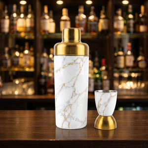 Ensemble de barware de luxe moderne et durable en 2 pièces comprenant : 1 shaker à cocktail droit et 1 doseur double face - Product Image 6