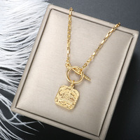 Collier à Long maillons avec fermoir en or 18k, en acier inoxydable, plaqué or 18k, pendentif en forme de chiffres carrés et lettres