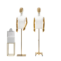 Modelo de busto de plástico de Maniquí de parte superior del cuerpo masculino de gama alta con envoltura de brazo de actividad de mano galvanizada para exhibición de ropa
