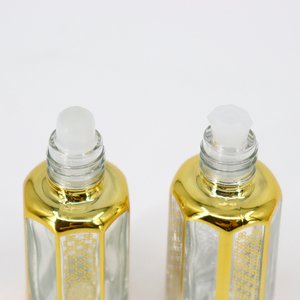 Wholesales Customized Logo 3ml 6ml 12ml OUD <strong>Attar</strong> Roller Massage Essential Beard Oil Glass <strong>Perfume</strong> Bottle With Gold Crown Cap - Product Image 3