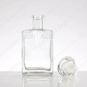 Venta al por mayor única botella de cristal personalizada cuadrada 750ml vidrio licor licores Ginebra <span class=keywords><strong>whisky</strong></span> vodka tequila botella - Product Image 1