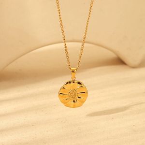 防水ジュエリーセット ステンレス製 デリケートなキューバンチェーン ジルコンチョーカーネックレス ポピーフラワーペンダントネックレス レディース - Product Image 3