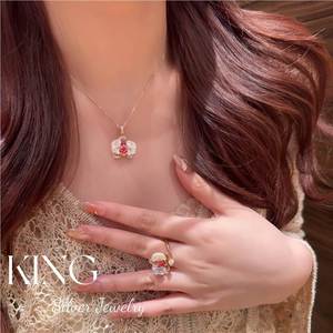 Juego de Joyería King Silver con Collar, Aretes y Anillo de Flor de Orquídea en Madreperla Blanca para Mujer, Regalo - Product Image 3