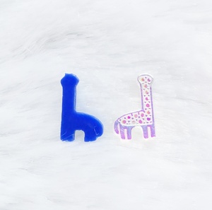 7x11mm bleu <span class=keywords><strong>girafe</strong></span> résine perles colle sur ongle et Flatback strass colle sur boucle d'oreille comme décoration vente chaude - Product Image 3