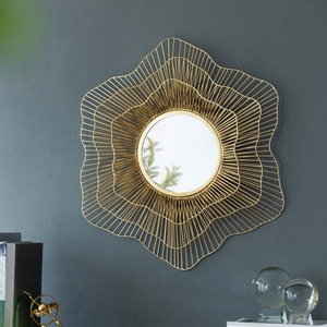Specchio da Parete OVS 27 Pollici con Design a Fiore <span class=keywords><strong>in</strong></span> Metallo Dorato per Ingresso - Product Image 1