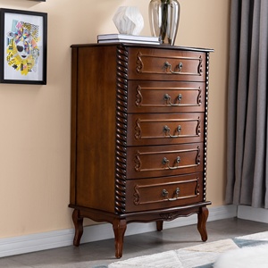 Armoire de rangement étroite à 5 tiroirs, organisateur <span class=keywords><strong>haut</strong></span> avec finition cerisier et détails sculptés, compacte pour salon, entrée, bureau à domicile - Product Image 1