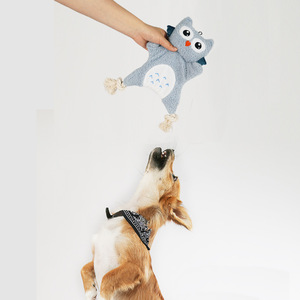 Juguete de peluche para perros, serie de animales, juguete para masticar para jugar en interiores, zorro, koala, búho, oso, 20g, material de felpa duradero - Product Image 3