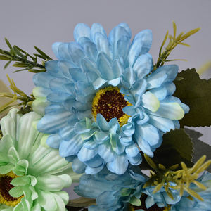 Bouquet di crisantemo africano artificiale con 7 teste finti fiori di margherita africani Gerbera di seta per la decorazione di nozze - Product Image 4