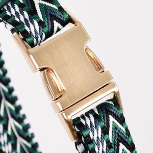 Imbracatura per Animali Domestici in Nylon alla Moda con Guinzaglio, Design Originale con Anello Imbottito per il Collo, Stile Solido - Product Image 4