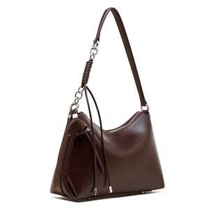 Sac à main décontracté en cuir véritable pour femme avec chaînes, fermeture éclair, imperméable, capacité de 1 à 1,9 L - Product Image 2