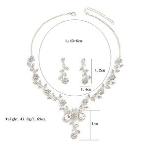 Conjunto de collar y pendientes de diamantes de imitación vintage OEM transfronterizo para novias, accesorios de joyería para baile para damas, venta al por mayor para fabricantes. - Product Image 5
