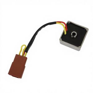 Rectificador de Motocicleta C25485 para Tractores Serie 200/400/600, Componente Esencial del Sistema Eléctrico - Product Image 2