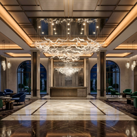 Lustre moderne luxueux décoratif en cristal long, luminaire suspendu décoratif pour projets hôteliers