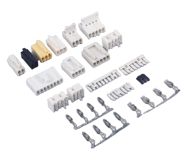 TE/AMP B-1241964-4 RAST 4 IDC Connectors Housing Plug 5mm Wire-to-Board with 4 Position