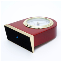 Réveil de chevet pour hôtel, style occidental, en bois massif, veilleuse silencieuse, pendulette, finition laquée piano, pour chambre d'hôtes - Vente en gros