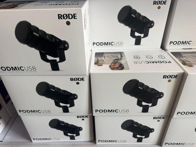 RODE PodMic USB Professional Mobile Coil Dynamic Microphone PC USB Live Gaming Multi-Track Recording Microphone
