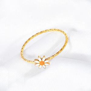 Design originale anello in acciaio al titanio fiore <span class=keywords><strong>margherita</strong></span> nuovo in stile semplice piccolo anello di lavorazione all'ingrosso - Product Image 5