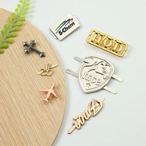 Vòng Tên Tấm Thương Hiệu Sang Trọng Treo Đinh Tán Tim Tag Cho Ví Thời Trang Khắc Tác Phẩm Nghệ Thuật Kim Loại Nhãn - Product Image 1