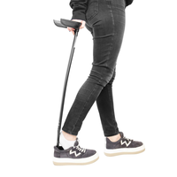 Calzador y Descalzador Largo de Mango de 76 cm (2 en 1), Calzadores y Descalzadores Modernos Negros KMINA K40001