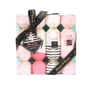 Grosir produk mewah kelas atas Set hadiah <span class=keywords><strong>Spa</strong></span> mandi Gel Tubuh Losion untuk wanita - Product Image 3