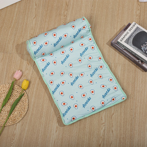 Tapis rafraîchissant de voyage en soie glacée <span class=keywords><strong>pour</strong></span> chiens et chats, portable, doux, respirant, lavable et durable <span class=keywords><strong>pour</strong></span> animaux de petite/moyenne taille - Product Image 6