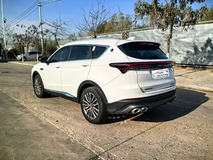 Jetour X70 Plus 1.5T SUV 5 places Blanc Conduite à gauche Modèle 2024 <span class=keywords><strong>Voiture</strong></span> d'occasion presque neuve - Product Image 6