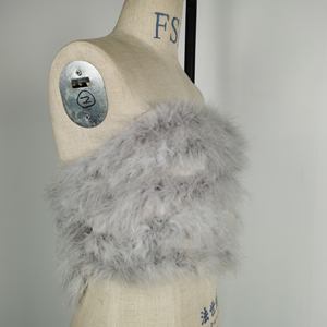 Tops de tubo sexys con hombros descubiertos para <span class=keywords><strong>mujer</strong></span>, camiseta sin mangas de <span class=keywords><strong>plumas</strong></span> esponjosas, Crop Tops verdes para <span class=keywords><strong>mujer</strong></span> - Product Image 3