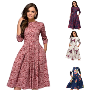 4813 Abito Midi Vintage Personalizzato con Stampa Floreale, Vestito a Vita Alta con Maniche 3/4 e Tasche, Elegante Abbigliamento <span class=keywords><strong>da</strong></span> Ufficio - Product Image 1