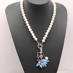 设计师联谊会伽玛披三角洲女士符号珠光吊坠装饰粉色和蓝色符号GPD索罗项链 - Product Image 2