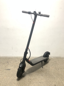 Scooter Eléctrico Plegable de Dos Ruedas para Adultos, Popular, 250w, Batería de Litio, Nuevo, Carga de 100kg, 30km/h, App T7-4, Diseño Plegable Compacto - Product Image 6