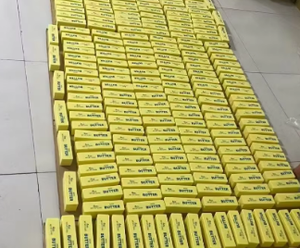 CS Squishmeez Kawaii PU Suave como la Mantequilla, de Levantamiento Lento, Juguete Antiestrés Sensorial de Compresión con Forma de Pastel de Arroz y Mochi Horneado Taba, para Mayores de 14 Años - Product Image 6