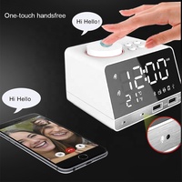 BT Wecker für Hotels Lautsprecher kreative Digital Musik Schreibtisch-Uhr-Display Radio mit Dual-USB-Unterstützung U-Disc-Tf-Karte FM