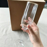 Verre à champagne vintage côtelé avec bord doré, verres à vin mousseux durables, compatibles lave-vaisselle, idéal pour les toast d'anniversaire