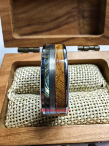Gentdes Đồ Trang Sức Hot Bán Whiskey Thùng Gỗ Và Vỏ bào ngư Inlay Phẳng Tungsten Nhẫn Cưới - Product Image 2