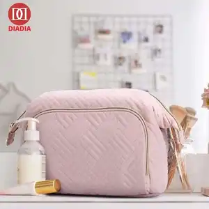 Low MOQ Women Fashionable Multifunctional Travel Storage Cosmetic Bag For Casual Life