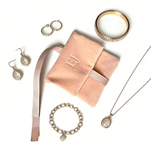 Bolsa de Joyería Personalizada con Logotipo en Relieve, Color <span class=keywords><strong>Rosa</strong></span> Pálido Melocotón - Product Image 1
