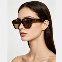 Lunettes de soleil tendance à monture intégrale avec verres PC UV400, durables, unisexes, protection oculaire, pour les sports de plein air, les voyages, logo personnalisé OEM