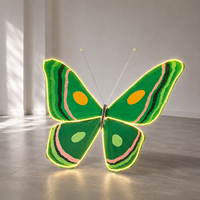 Décoration Papillon Vert Géant en Papier pour Événements, Mariages, Affichages Commerciaux et Vitrines de Centres Commerciaux