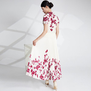 Ensemble 2 pièces prêt-à-porter pour femmes, haut plissé imprimé floral décontracté d'été, nouvelle arrivée, jupe longue trapèze à la cheville, vente en gros rapide - Product Image 4